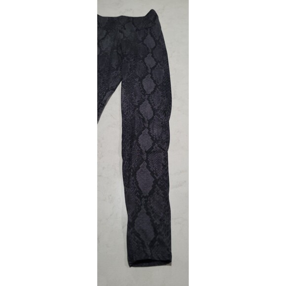 Express One Eleven Snakeskin Print Gray Leggings Gym Yoga Excercise Run XS NWOT - Picture 6 of 12